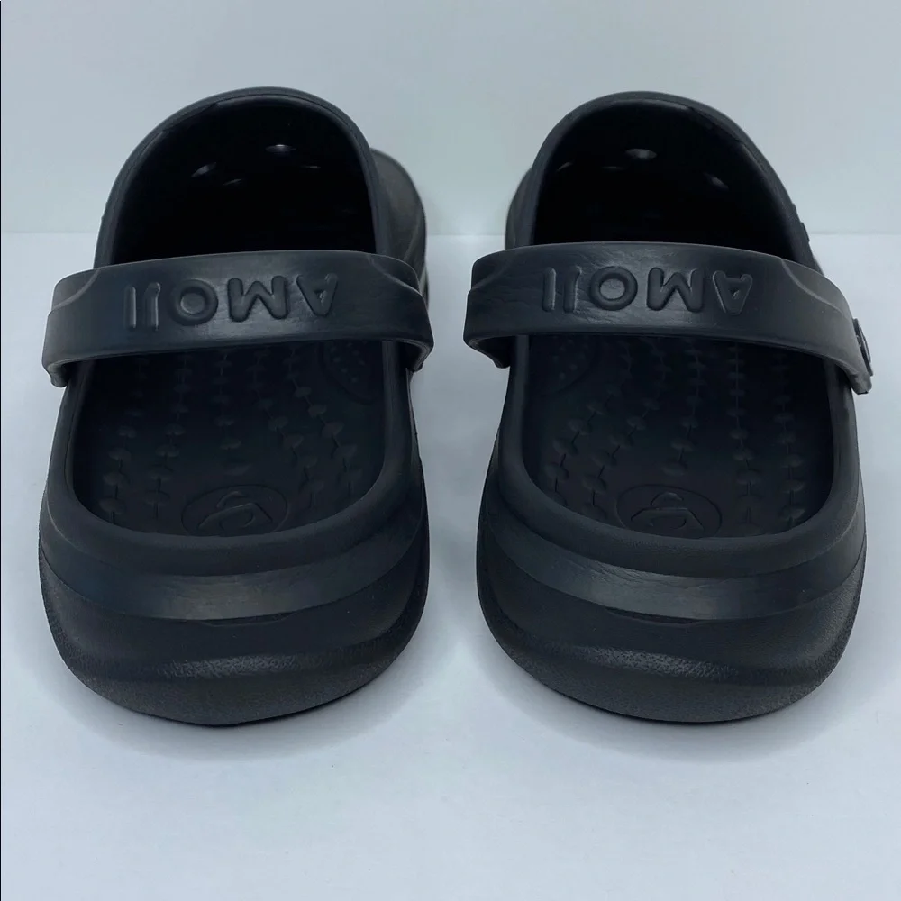 AMOJI Unisex Black Clog Sandals